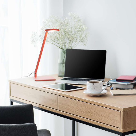 Foccacia Solo LED Desk Lamp