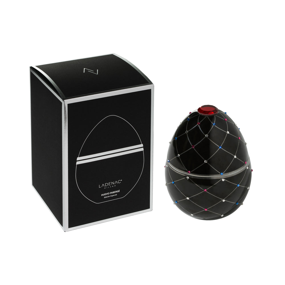 Bois de Roussie Diamond Egg Candle