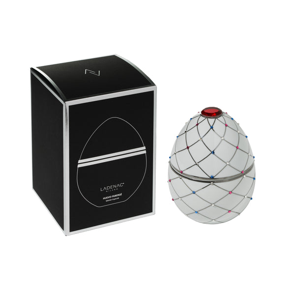 Bois de Roussie Diamond Egg Candle