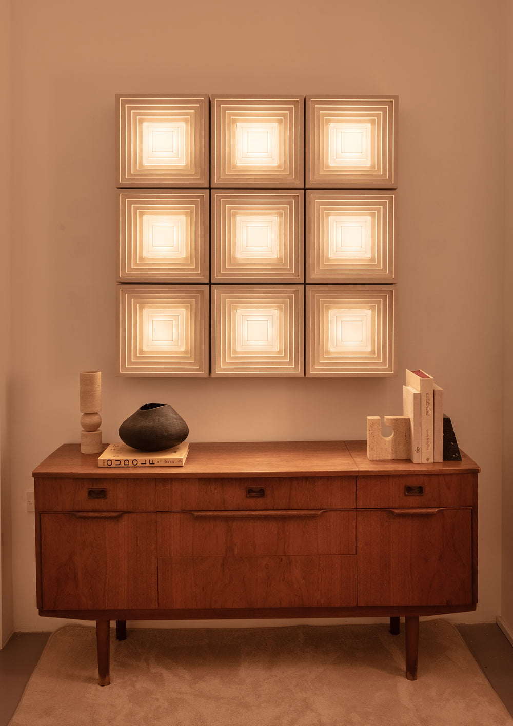 Pantheum Wall/Flushmount
