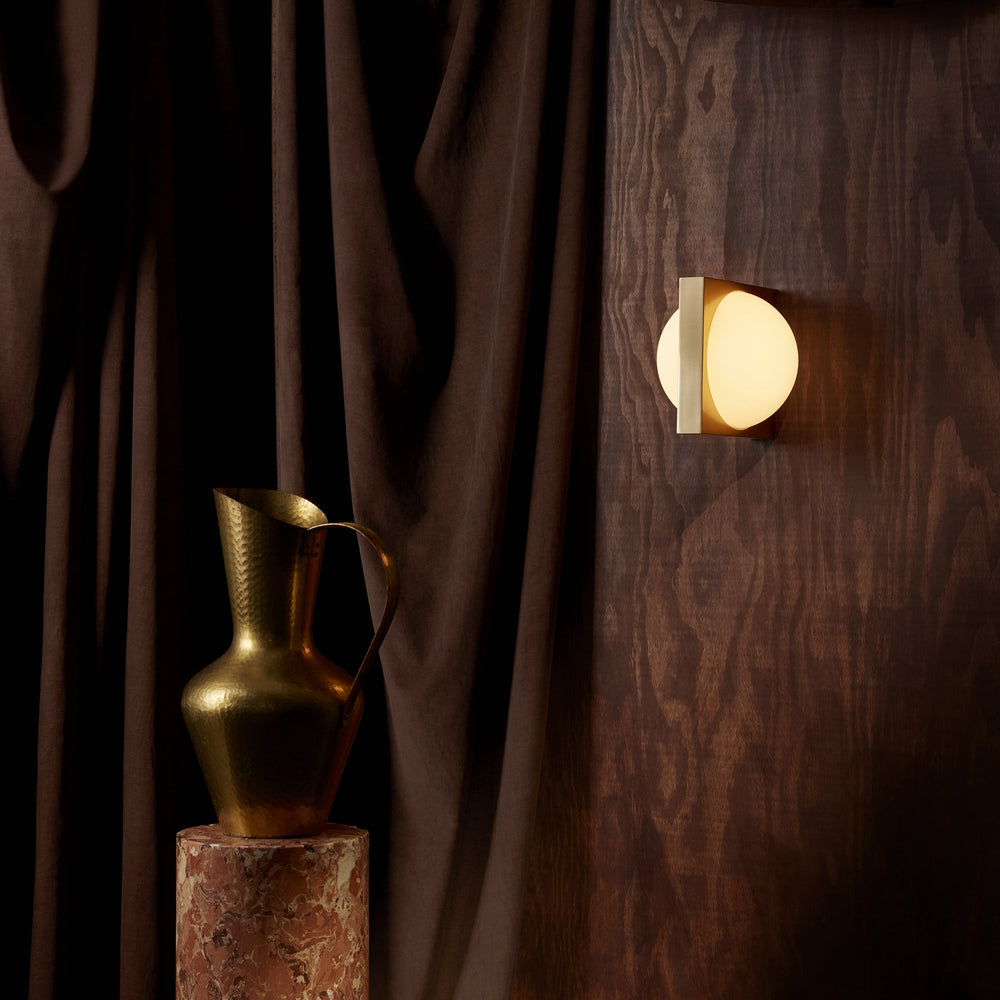 Solstice Wall Sconce
