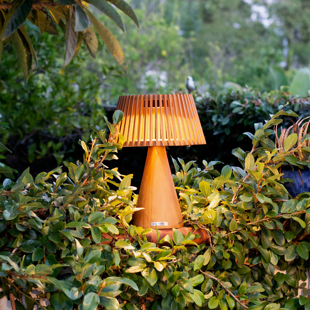 Enoki Solar Portable Outdoor Table Lamp