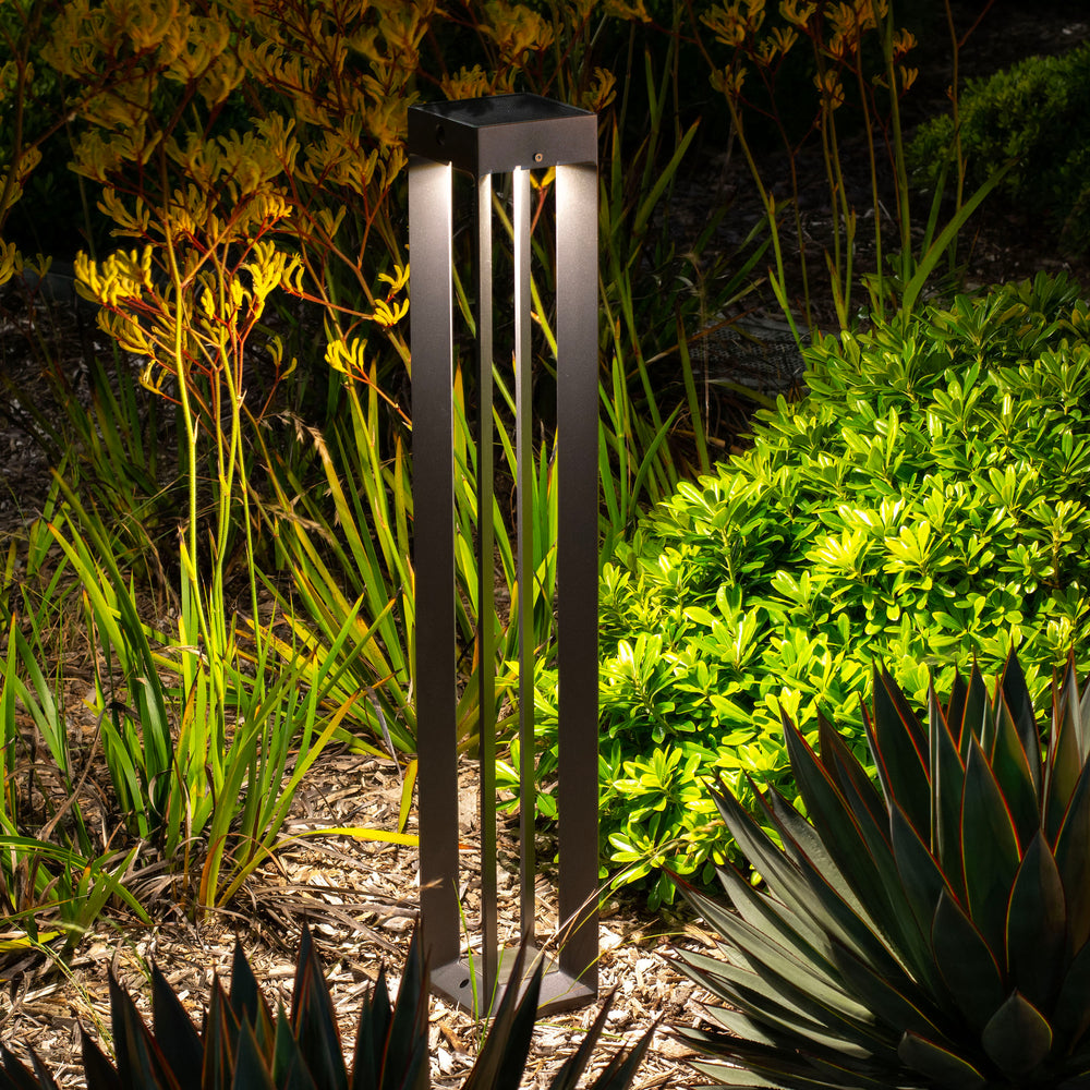 Faro Solar Outdoor Pathway Light