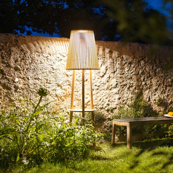 Palma Solar Outdoor Floor Lamp