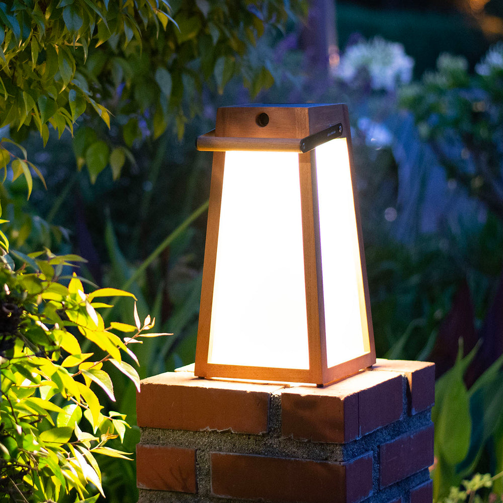 Roam Solar Portable Outdoor Lantern