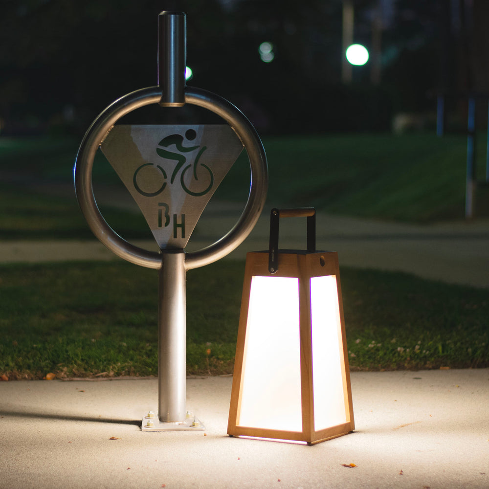 Roam Solar Portable Outdoor Lantern