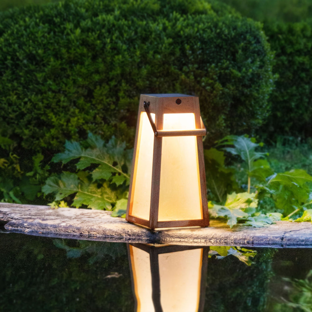 Roam Solar Portable Outdoor Lantern