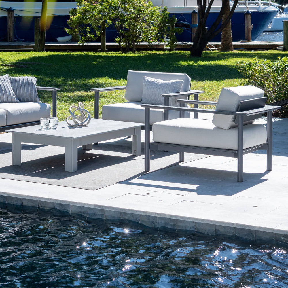 Aurora Outdoor Lounge Chair