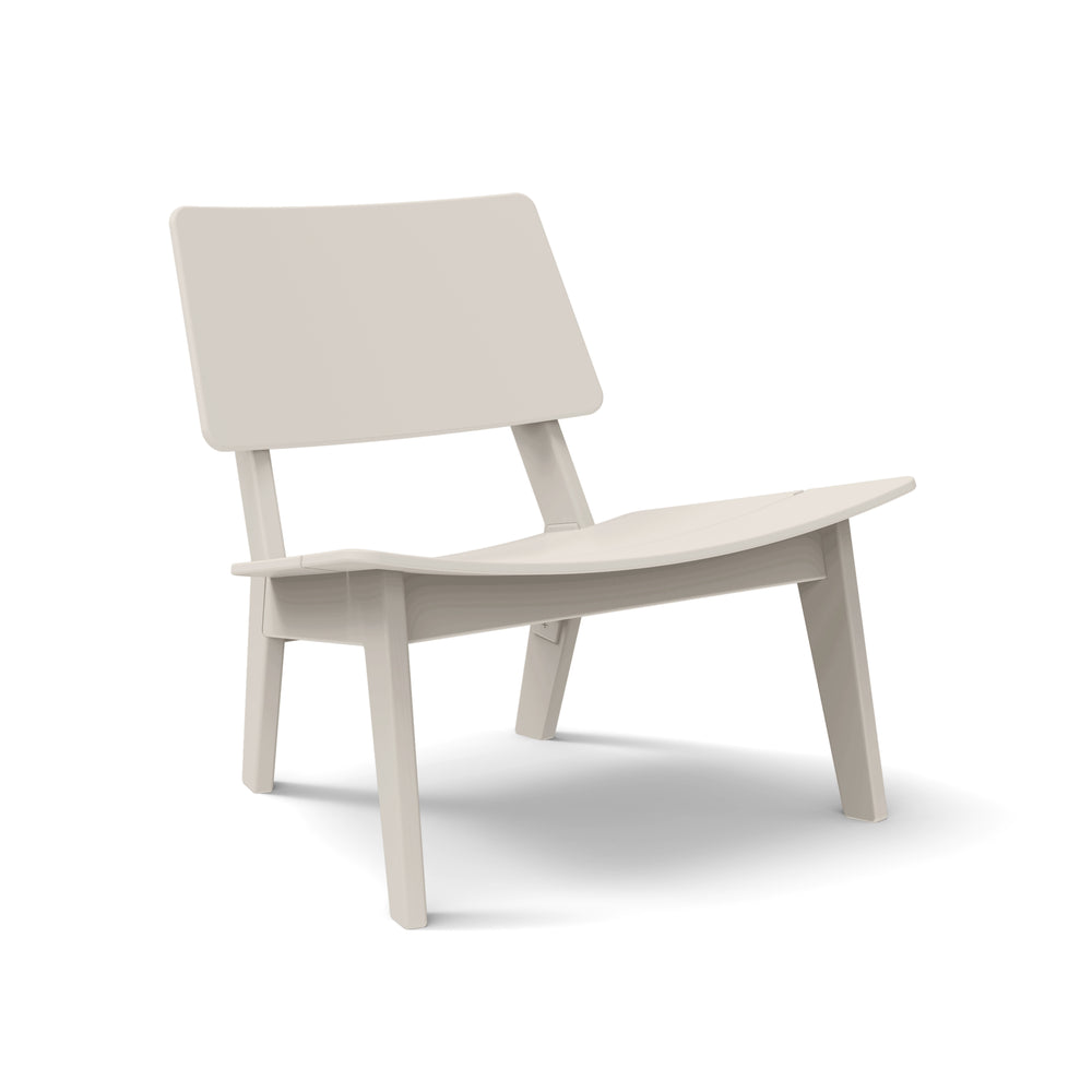 Lago Outdoor Lounge Chair and Satellite End Table Bundle