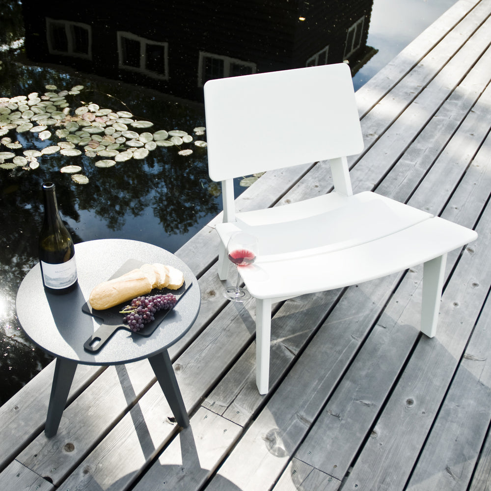 Lago Outdoor Lounge Chair and Satellite End Table Bundle