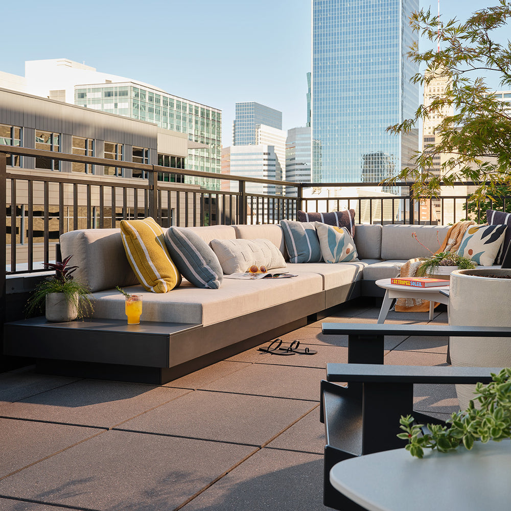 Platform One Outdoor Lounge
