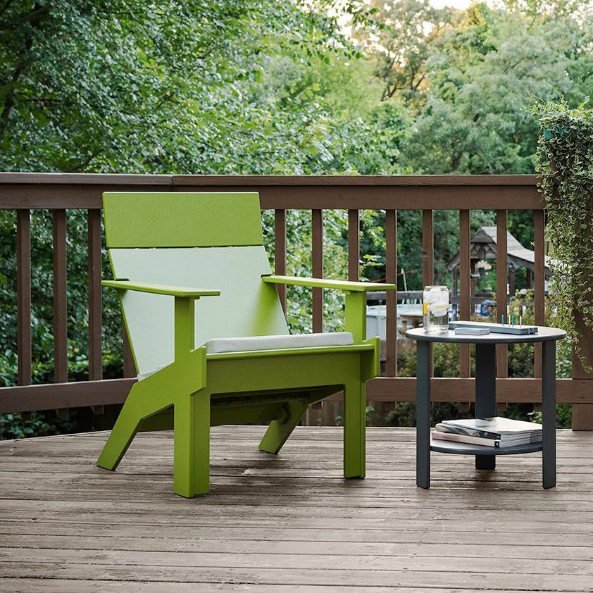 Tall Lollygagger Lounge and End Outdoor Table Bundle