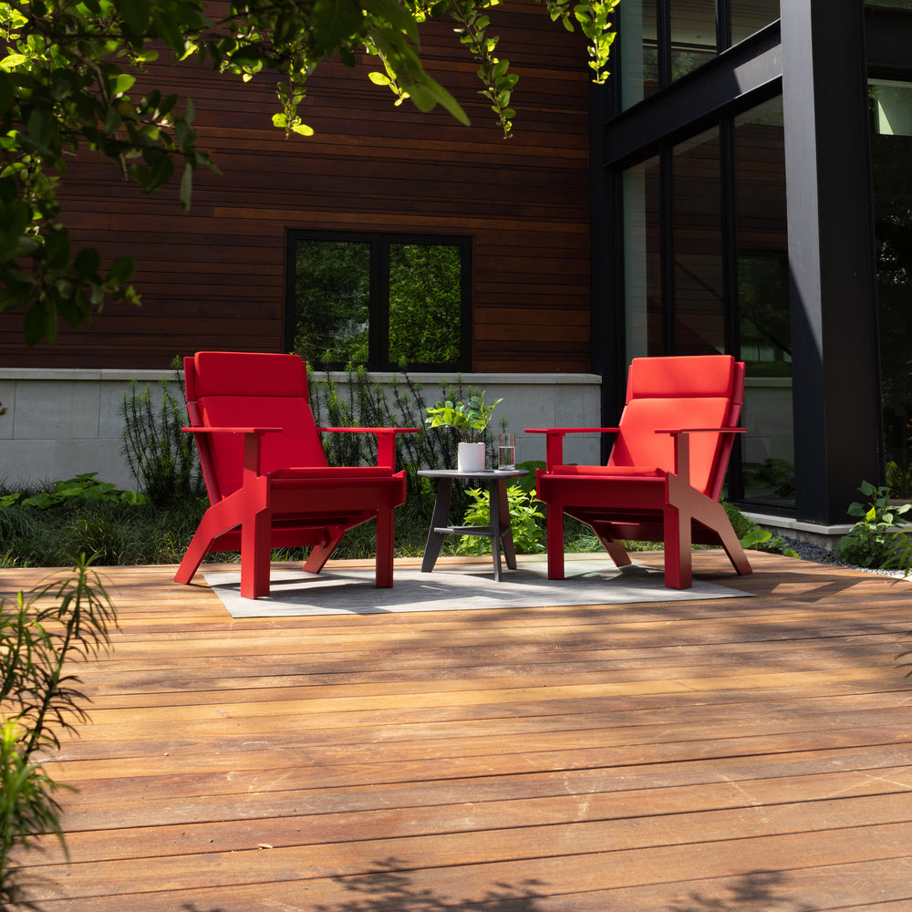 Tall Lollygagger Outdoor Lounge Chair
