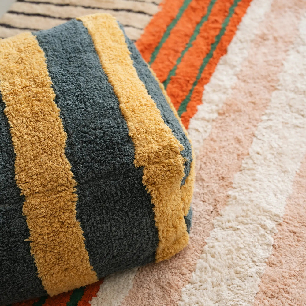 Lines Pouf