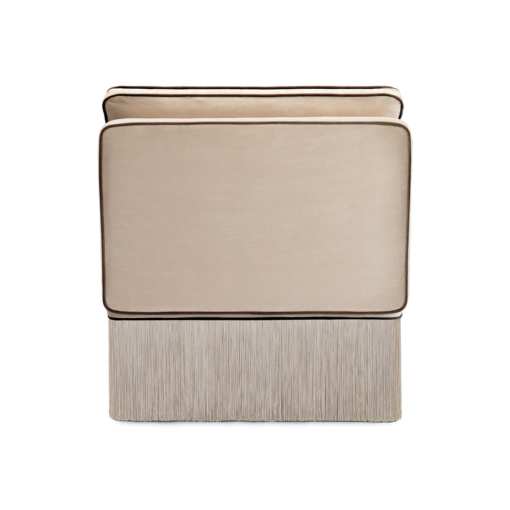 Lilli Plain Lounge Chair