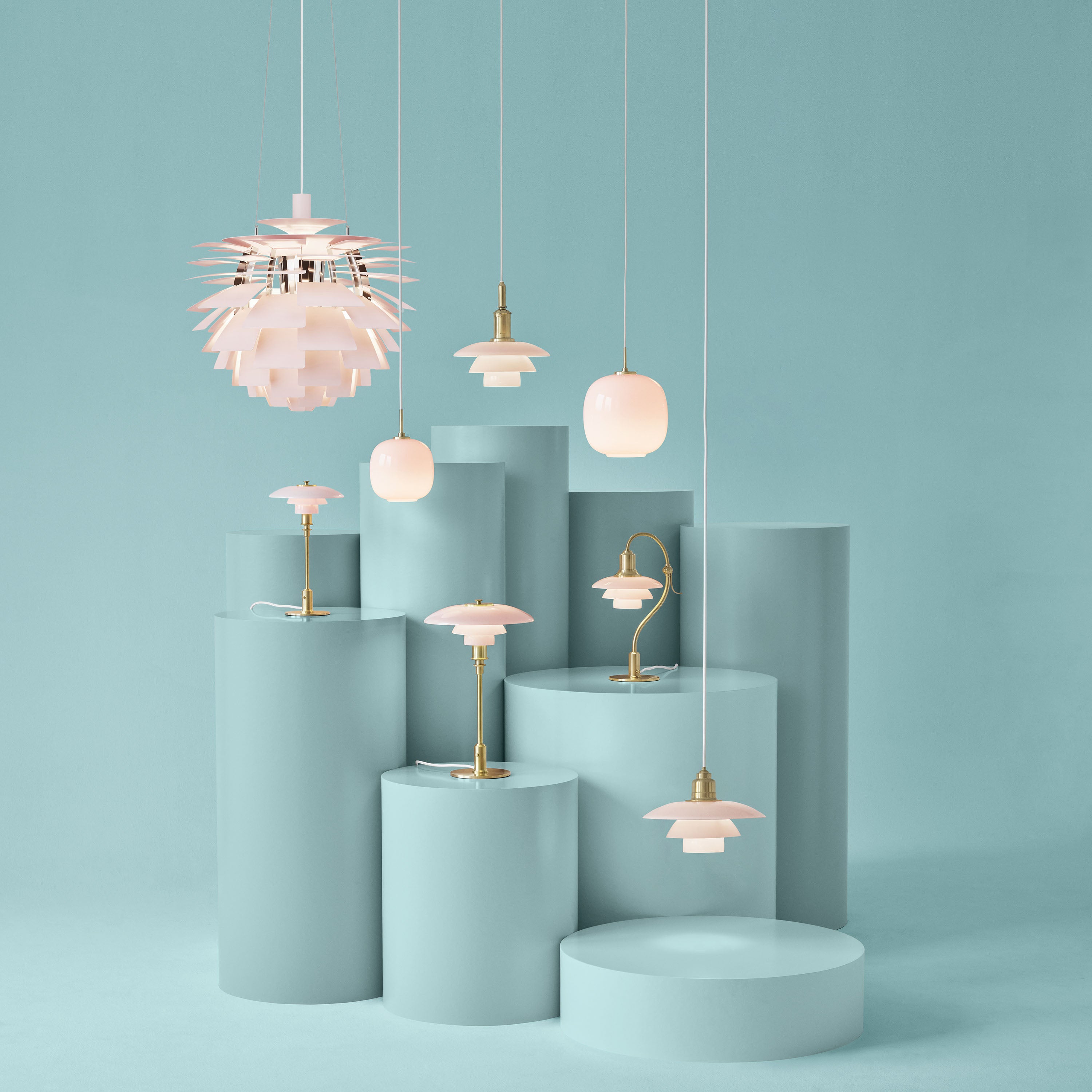 Light of Louis Poulsen 2冊セット　美品 Louis Poulsen PH 2/1 Table Lamp - 2Modern
