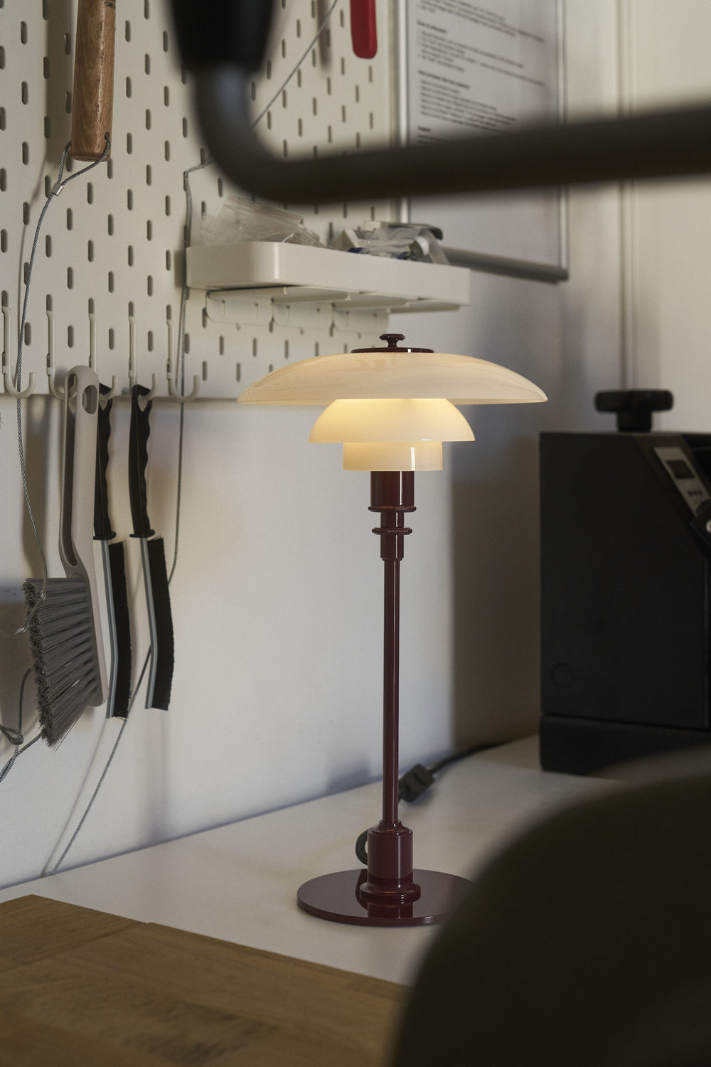 PH 3/2 Glass Table Lamp
