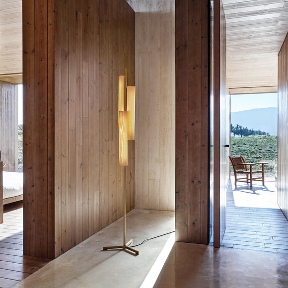 Black Note Triplet Floor Lamp