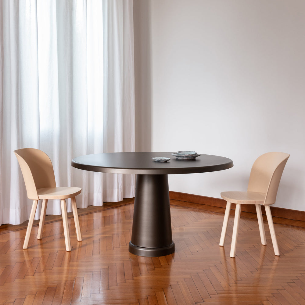 All-Round Coffee Table