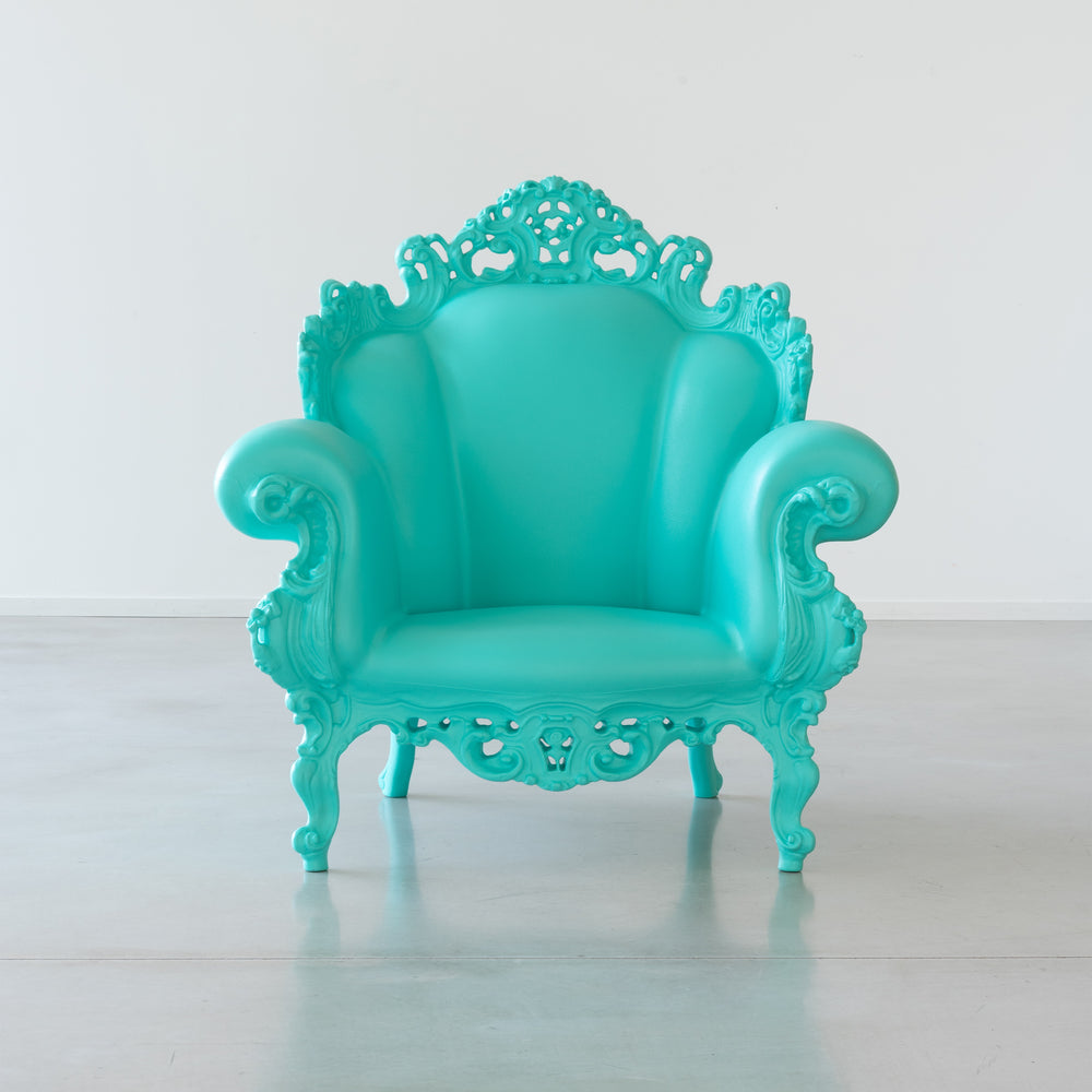 Proust Outdoor Lounge Chair