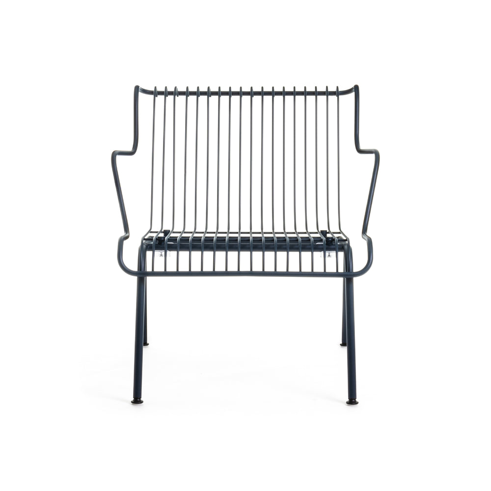 South Outdoor Stackable Lounge Armchair