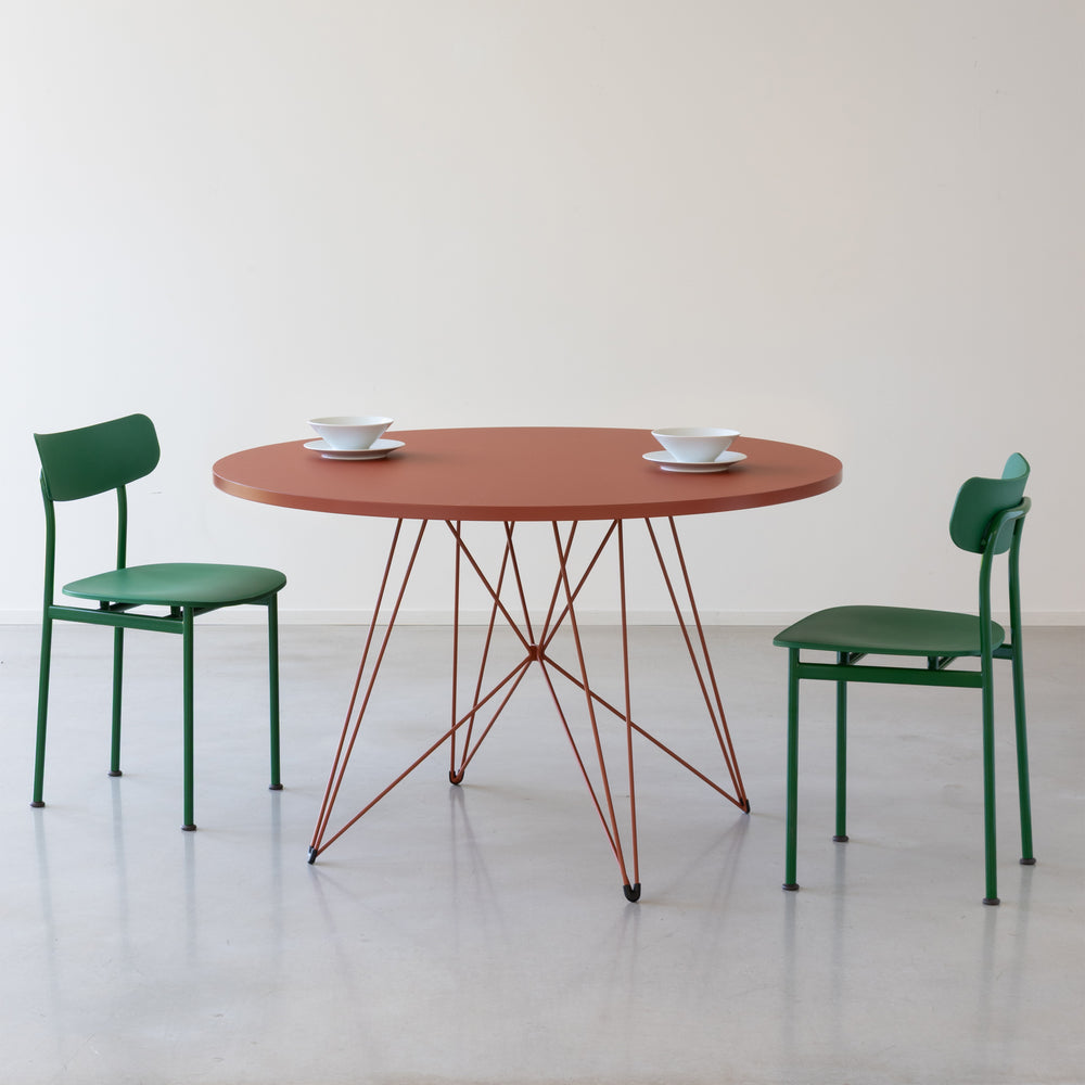 XZ3 Round Table