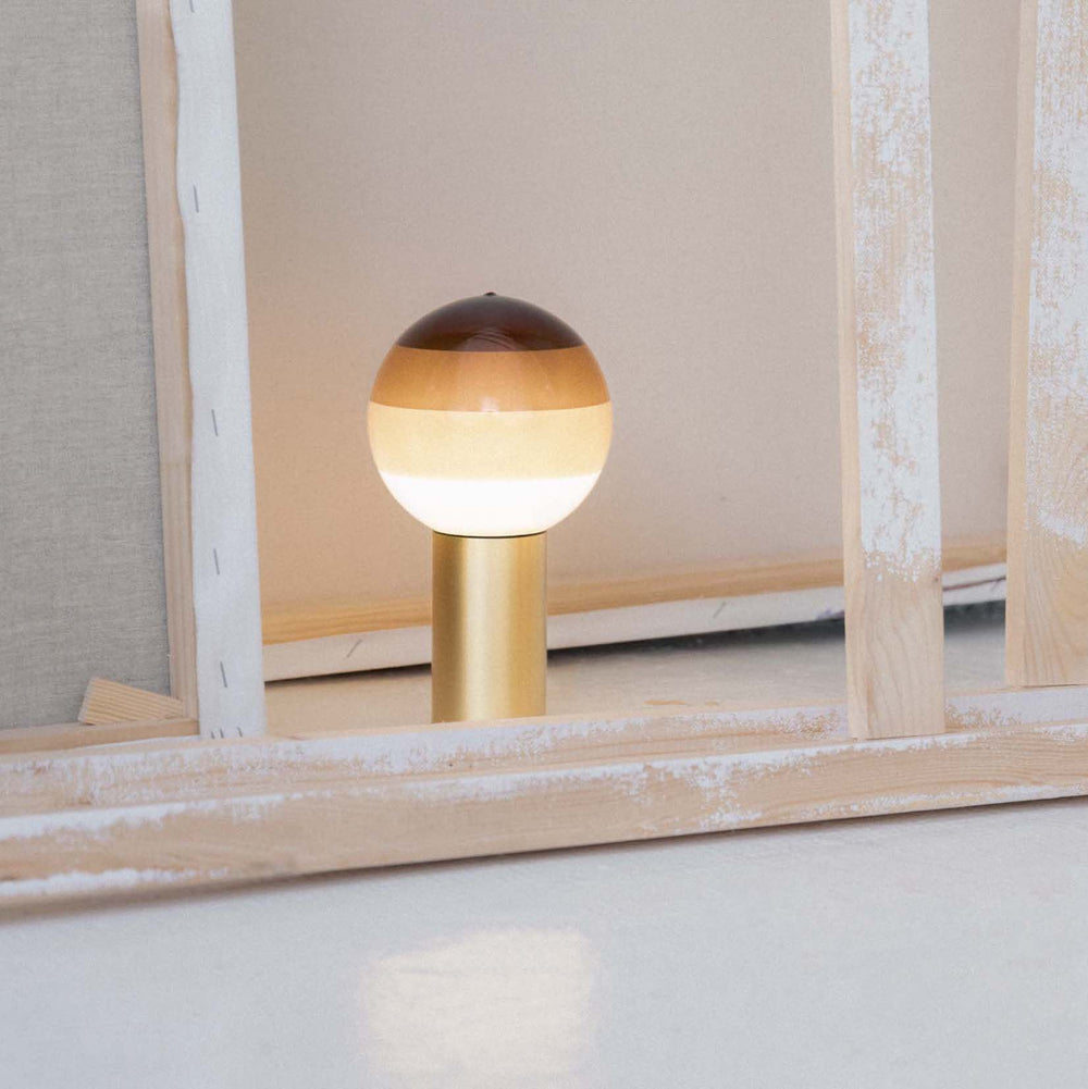 Dipping Light LED Portable Table Lamp