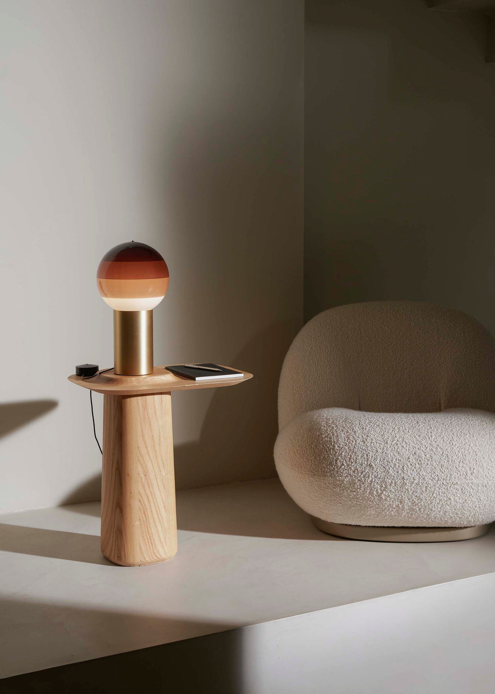 Dipping Light Table Lamp