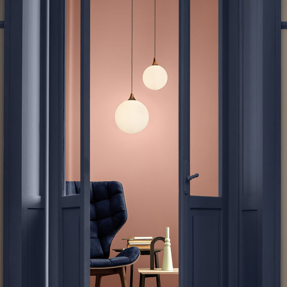 Tee Pendant Light