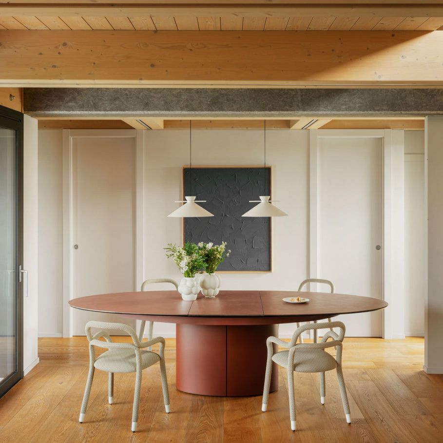 Sesamo Extendable Elliptical Dining Table