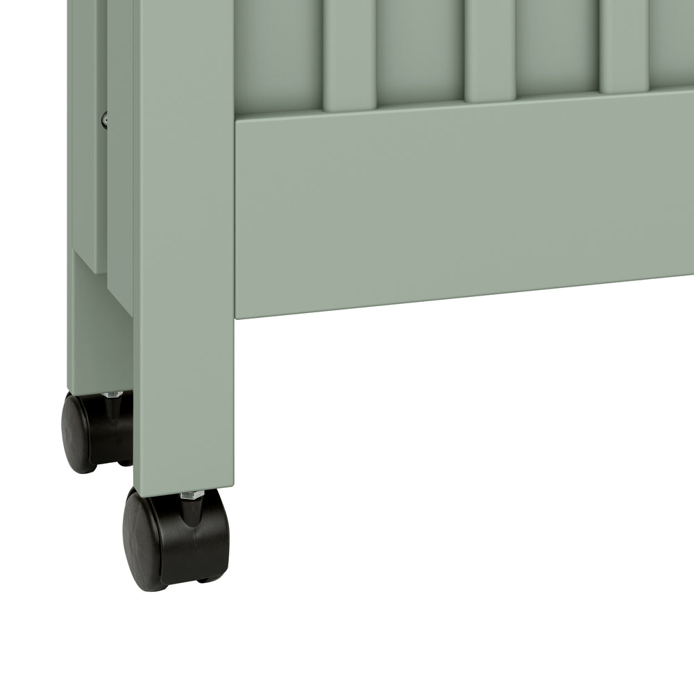 Maki Portable Folding Crib with Toddler Bed Conversion Kit