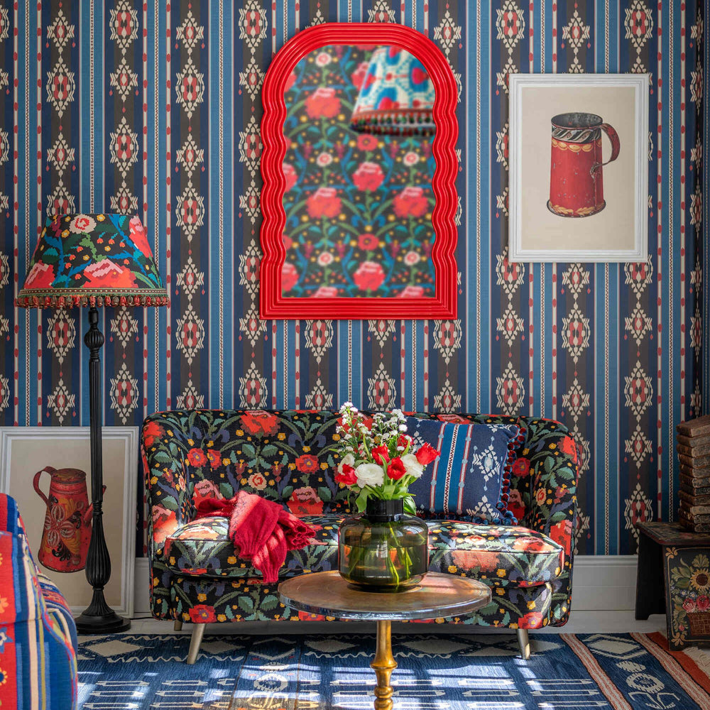 King's Ikat Wallpaper