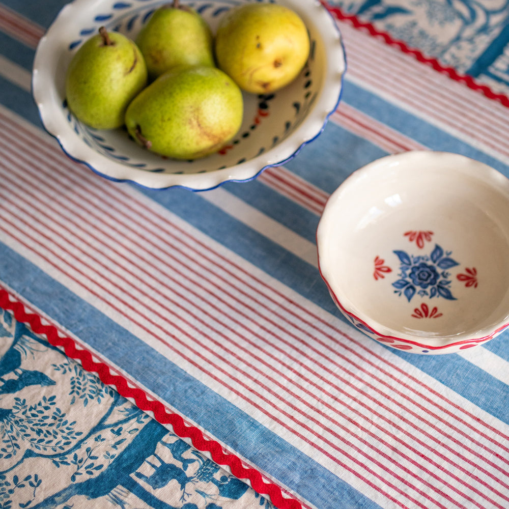 Nochrich Table Runner
