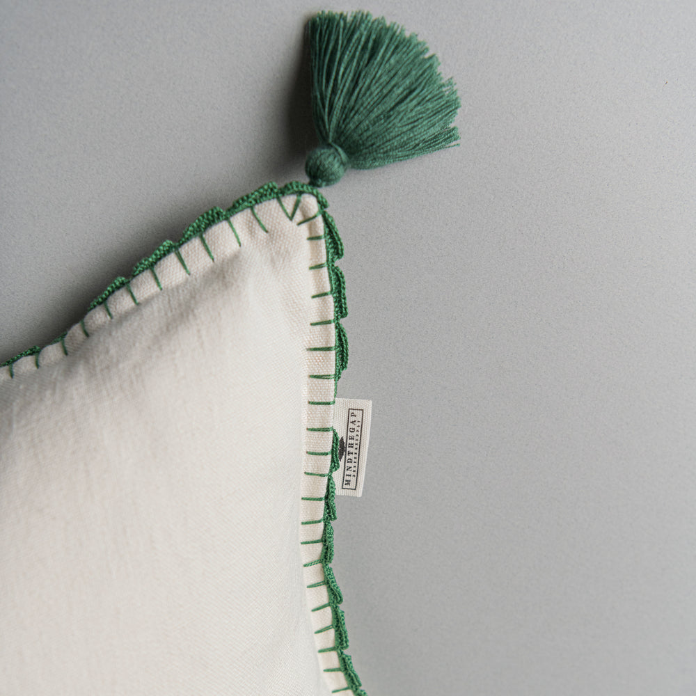 Transsilvaniae Florilegium Pillow