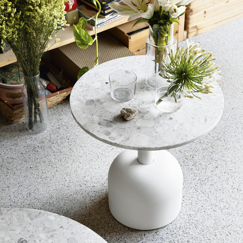 Illo Side Table