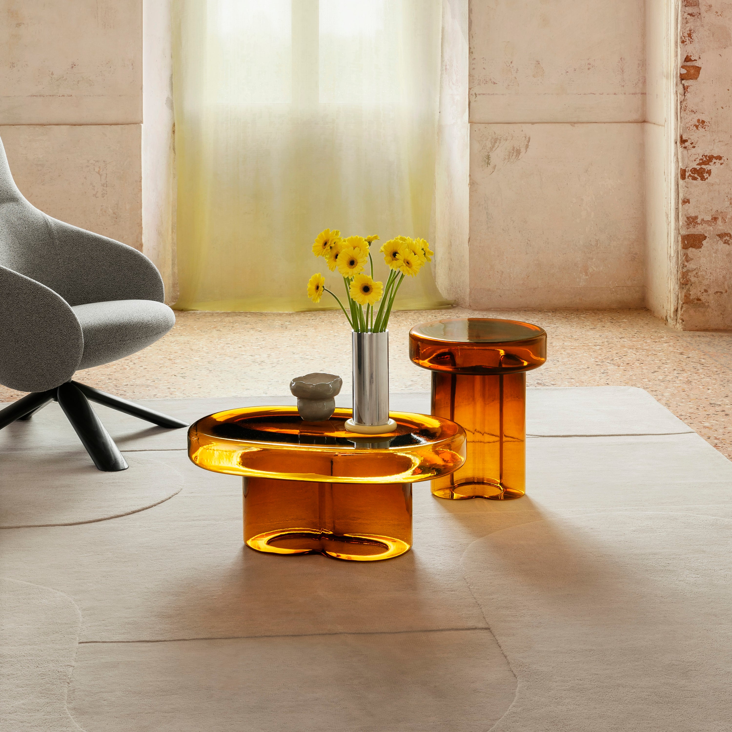 ■イタリア MINIFORMS■コンソールテーブル■ミラノサローネ■ポストモダン Miniforms Soda Oval Coffee Table - 2Modern
