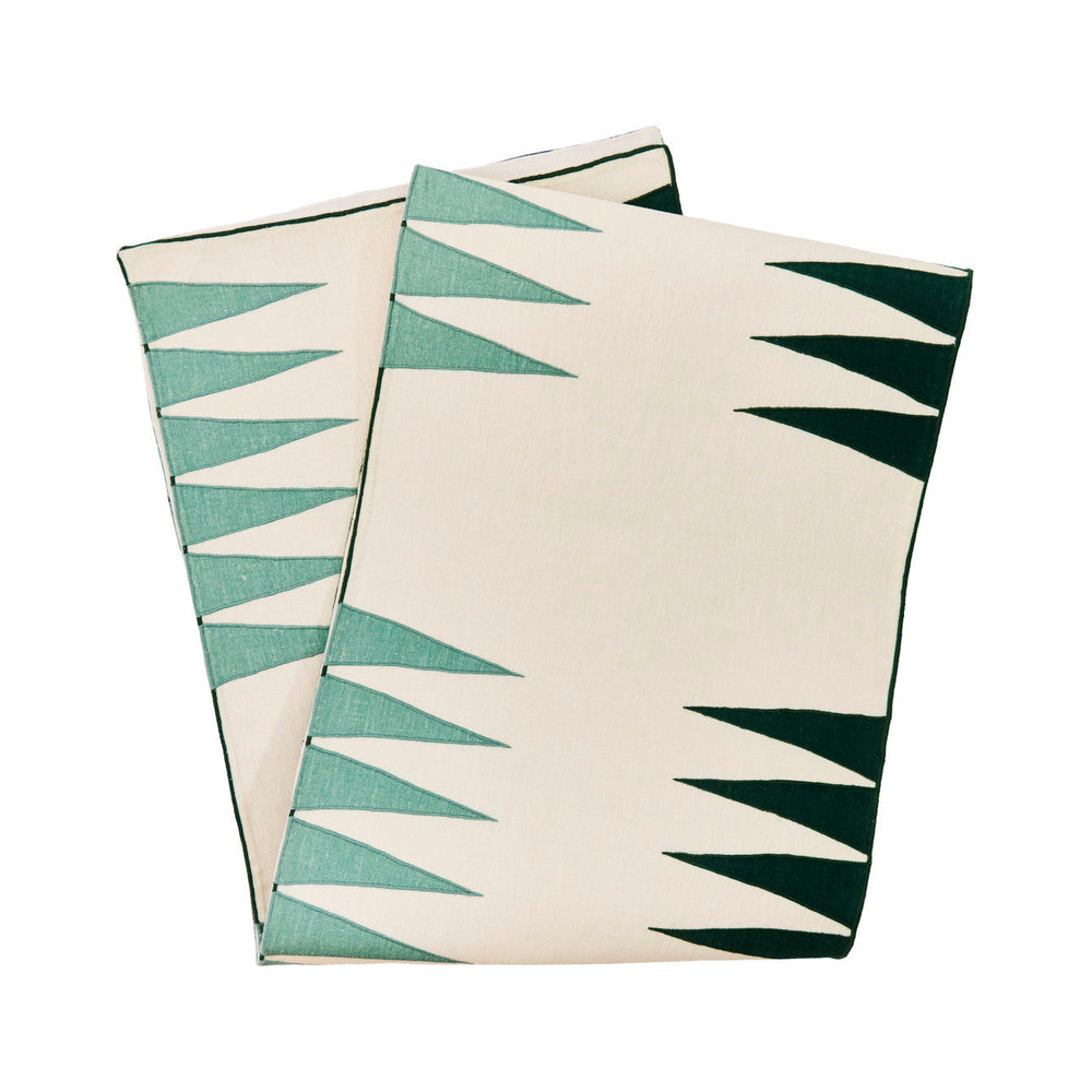 Backgammon Linen Runner