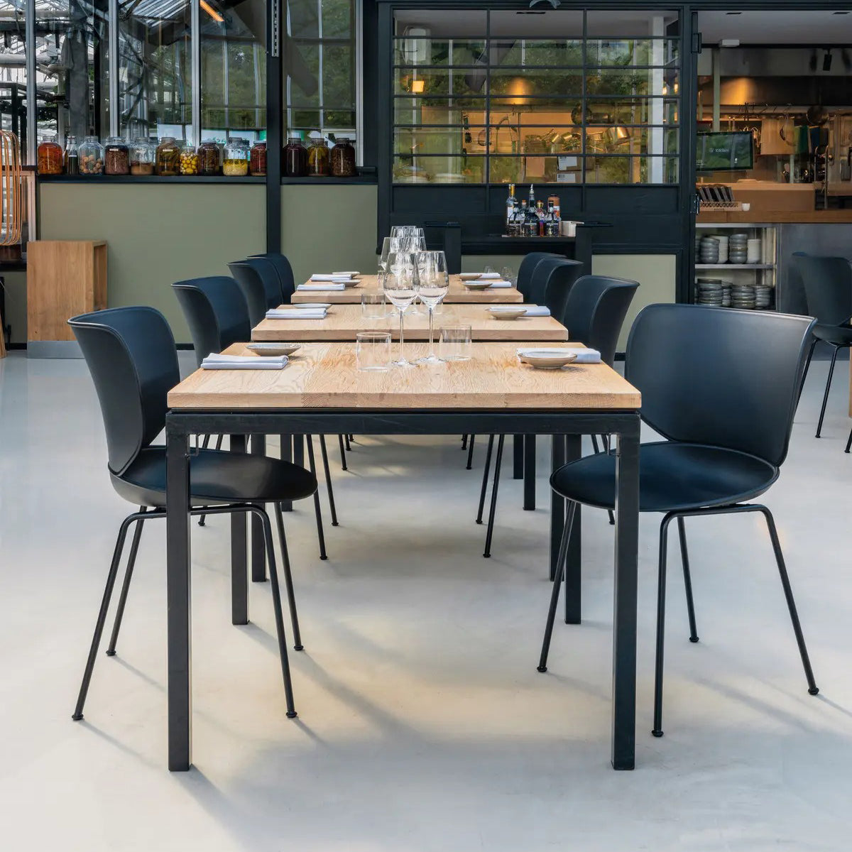 Moooi Hana Dining Chair (Set of 2) - 2Modern