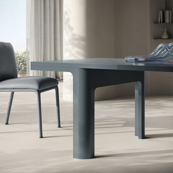Amama Dining Table