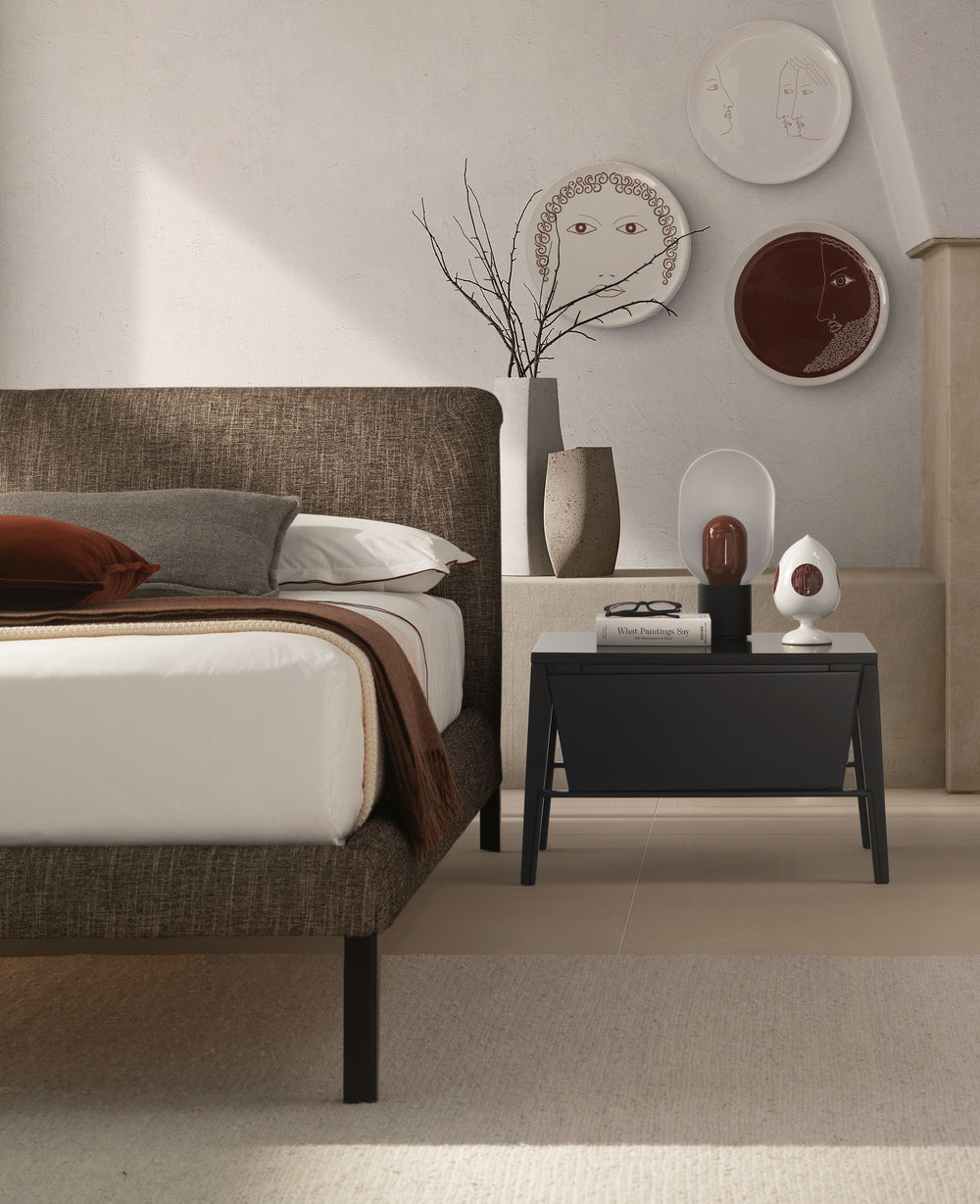 Diamante Bed