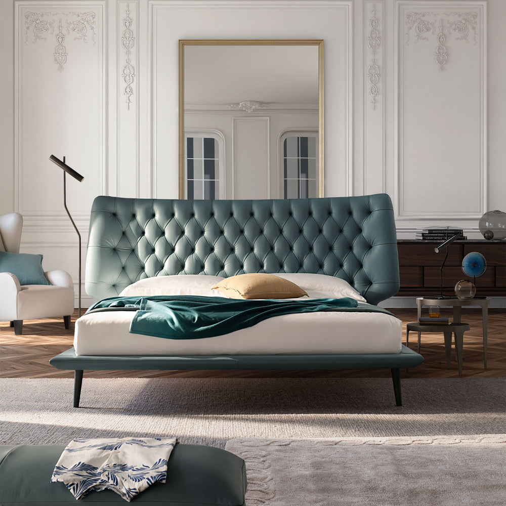Dolce Vita Bed