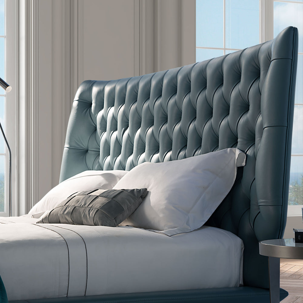Dolce Vita Bed