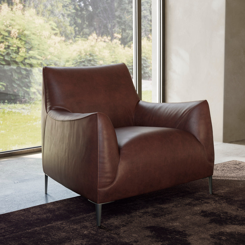 Dolly Lounge Chair
