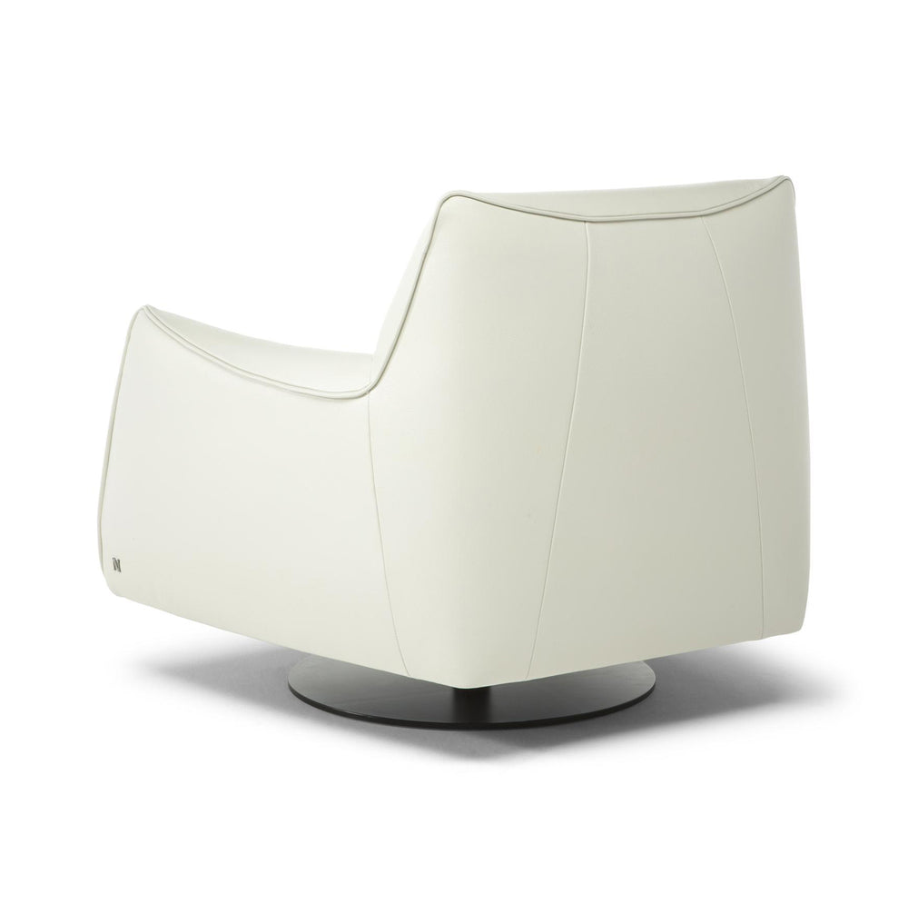 Dolly Swivel Lounge Chair