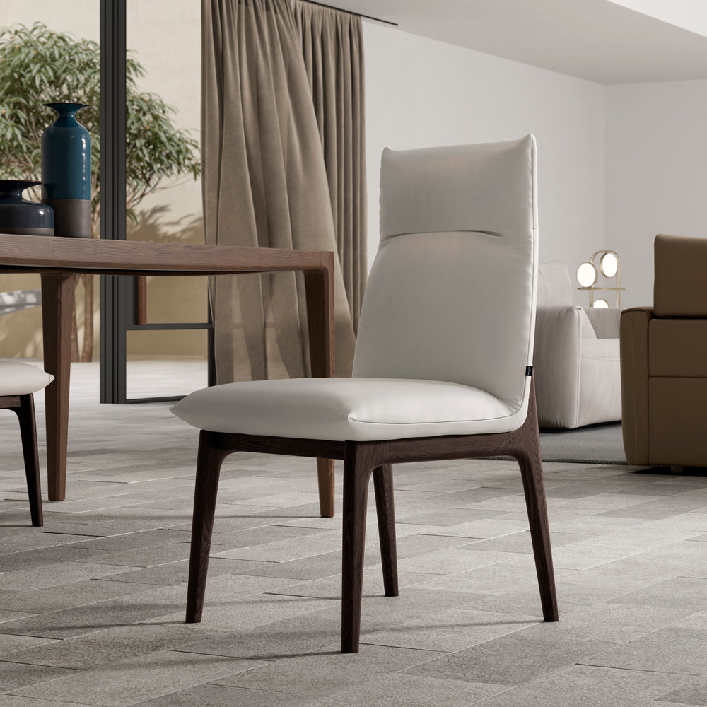 Sovrana Dining Chair