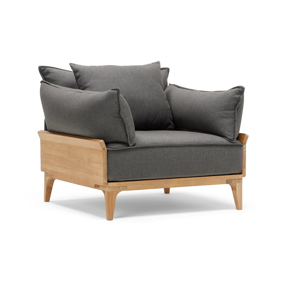 Bluff Outdoor Lounge Chair