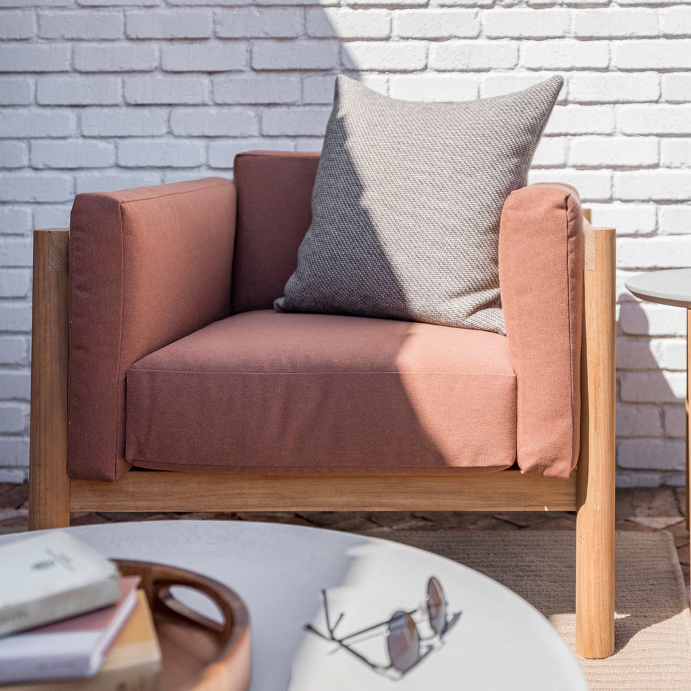 Haven Outdoor Lounge Chair