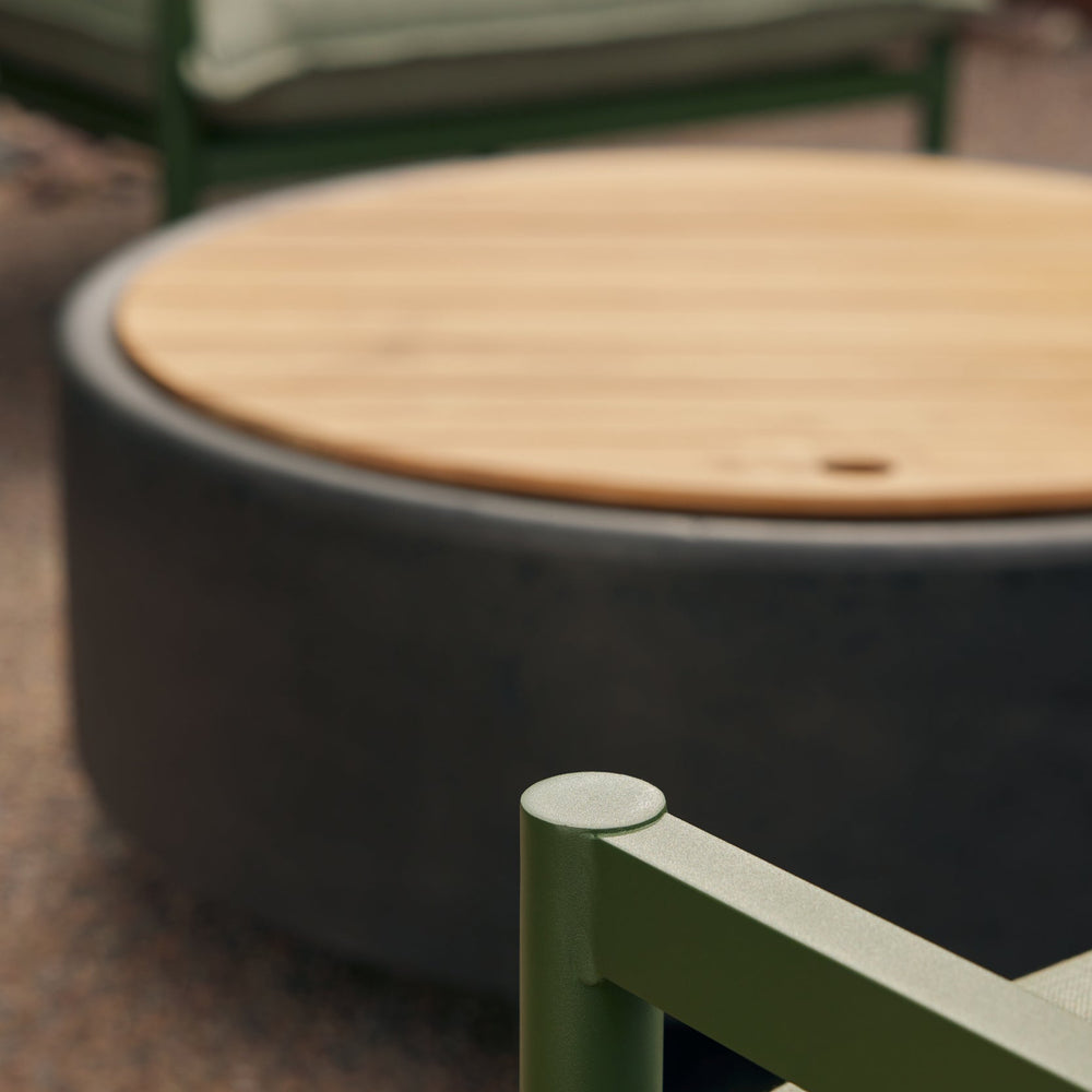 Rook Round Fire Pit Table