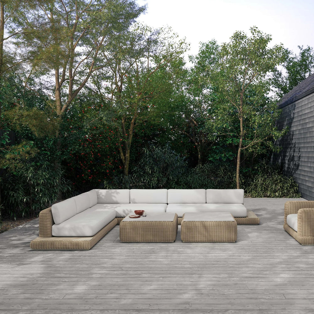 Roundabout Outdoor Storage Coffee Table