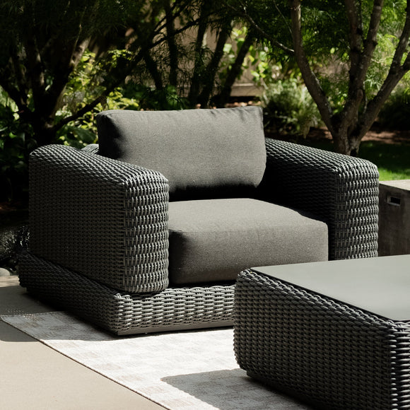 Roundabout Outdoor Lounge Chair